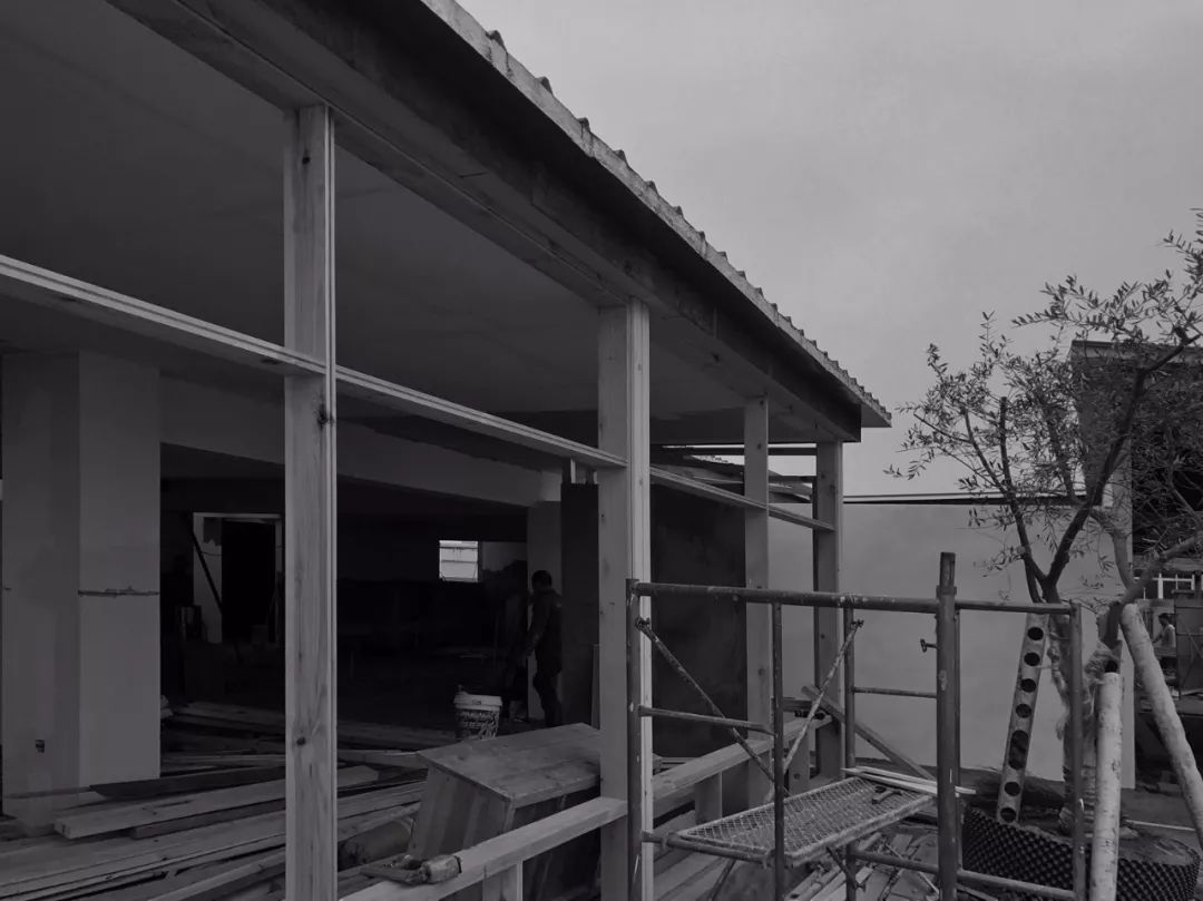 谢柯 | 自由生长的空间诗人-51