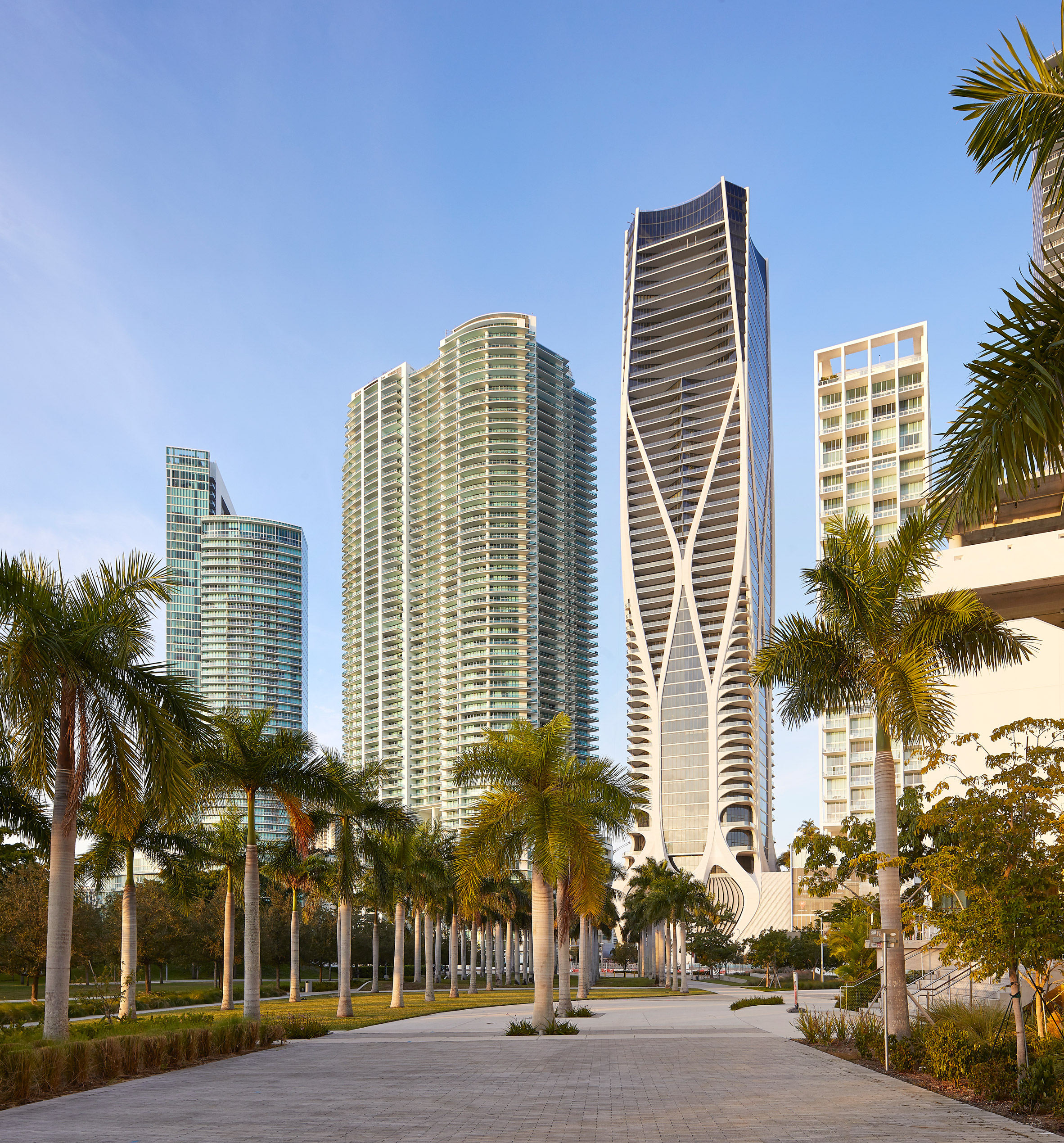 Miami 地标建筑"One Thousand Museum"亮相，Zaha Hadid 遗作惊艳世人-2