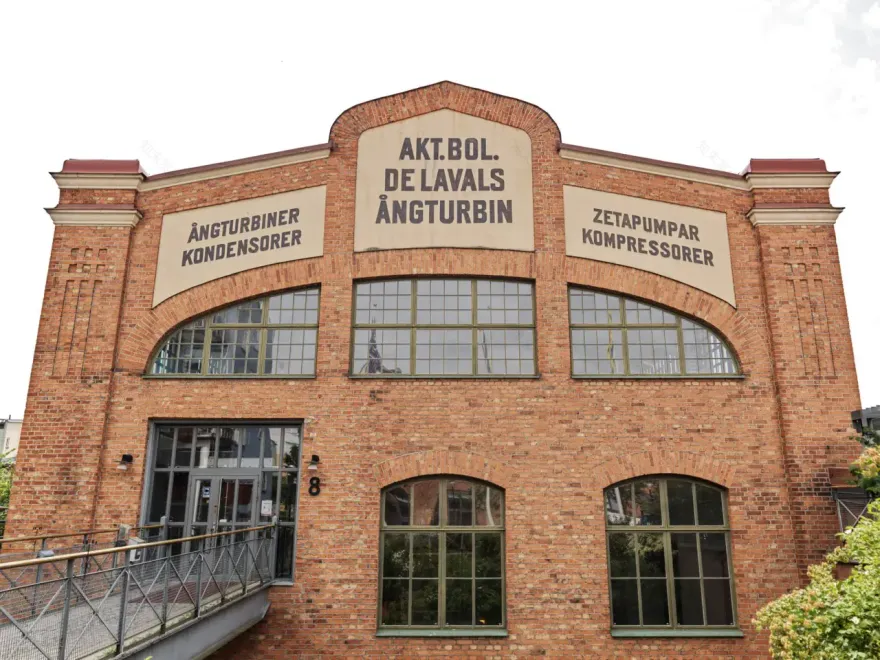 瑞典工业风迷你复式小 loft,绿色点缀完美空间-22