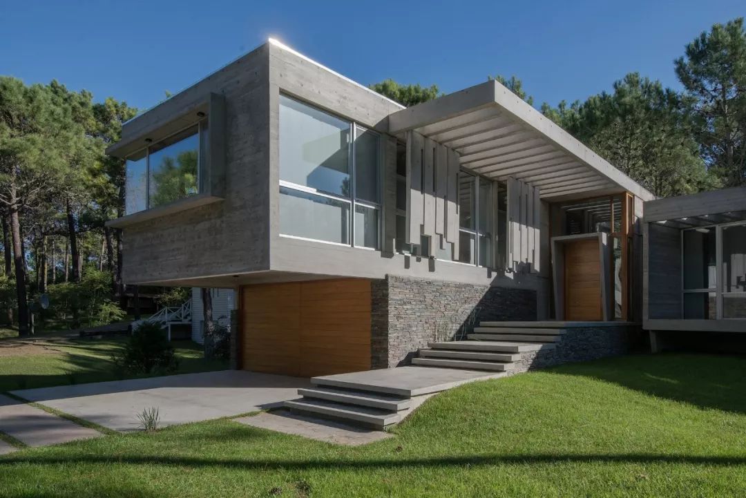 Galera 建筑工作室 | 光、空间与形式的平衡探索-50