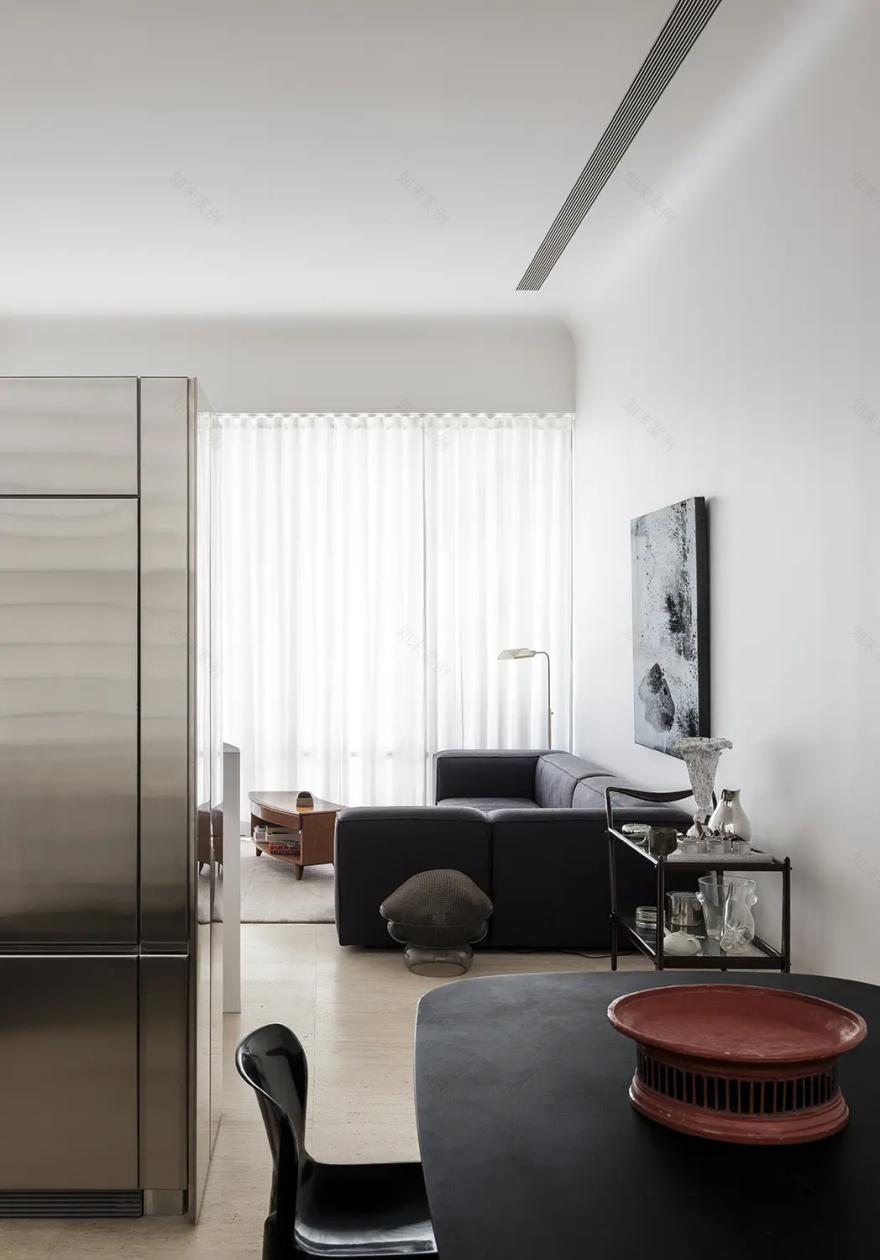 适应性改造的垂直玻璃屋(Laneway Glass House)丨澳大利亚悉尼丨Brad Swartz Architects-27