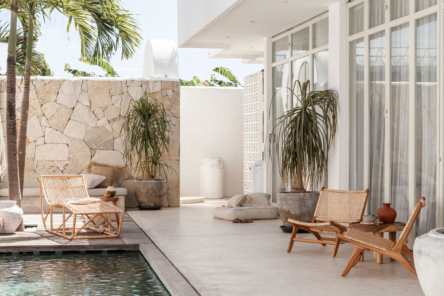 巴厘岛白色别墅-9