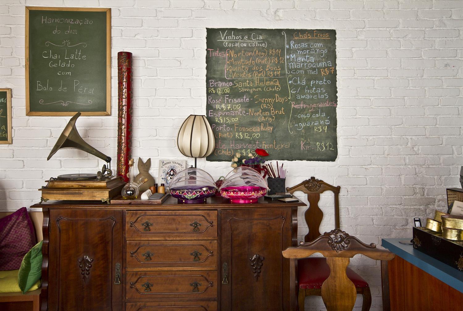 巴西 SP 的活力彩色酒吧设计-8