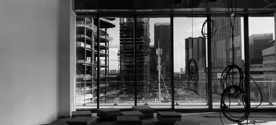 上海前滩 LARGEIGHT 牛排馆丨中国上海丨偏离设计-10