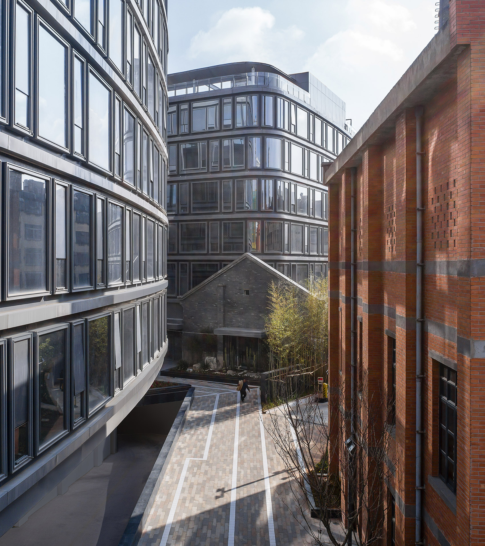 昆明彩云里艺术商业新生共同体 & 原昆明橡胶厂改造 / Kokaistudios-38