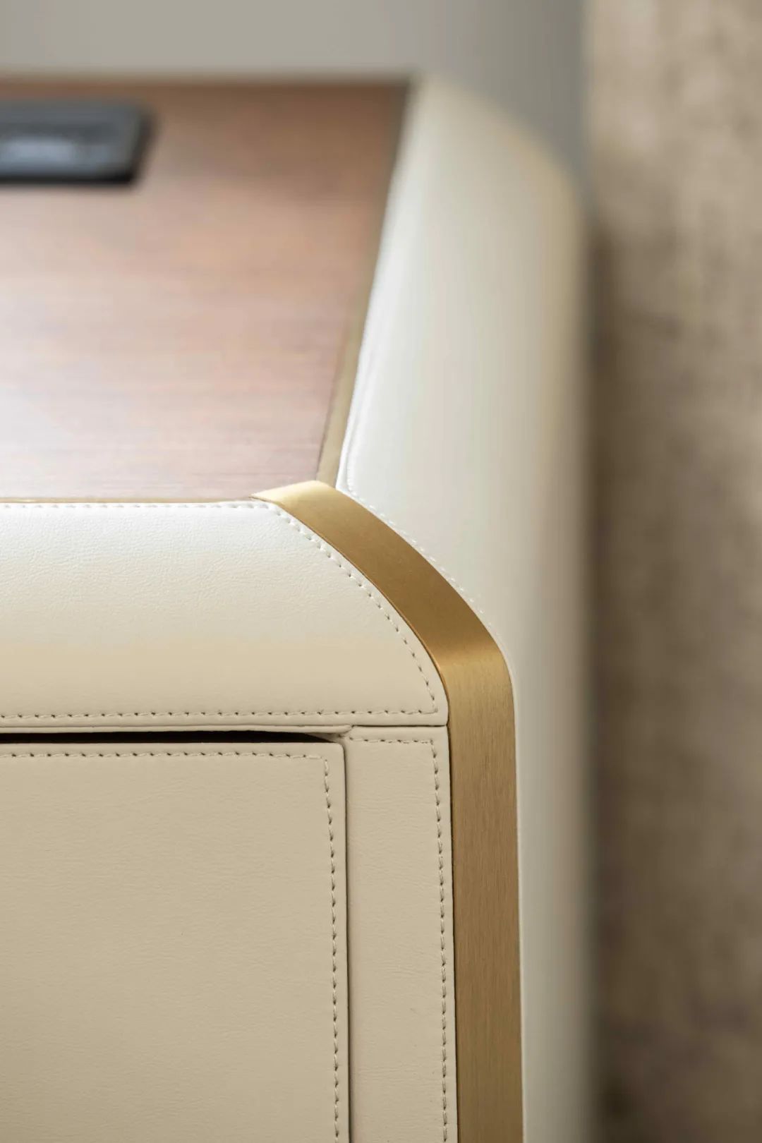 魅无界设计｜摩登海派大平层：个性与艺术的生活共鸣-33