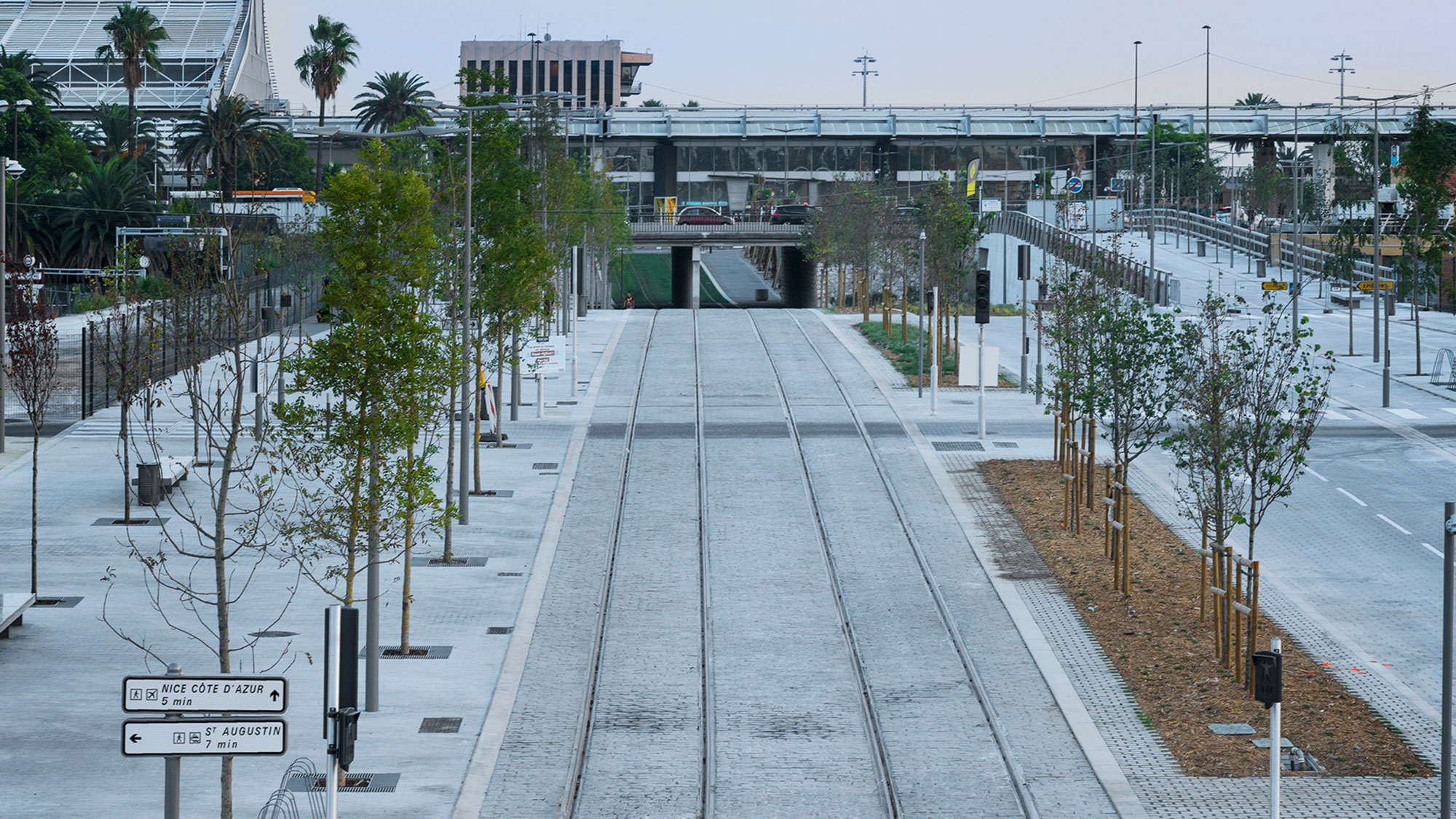 尼斯中央多模式交通枢纽约瑟普雷斯-0