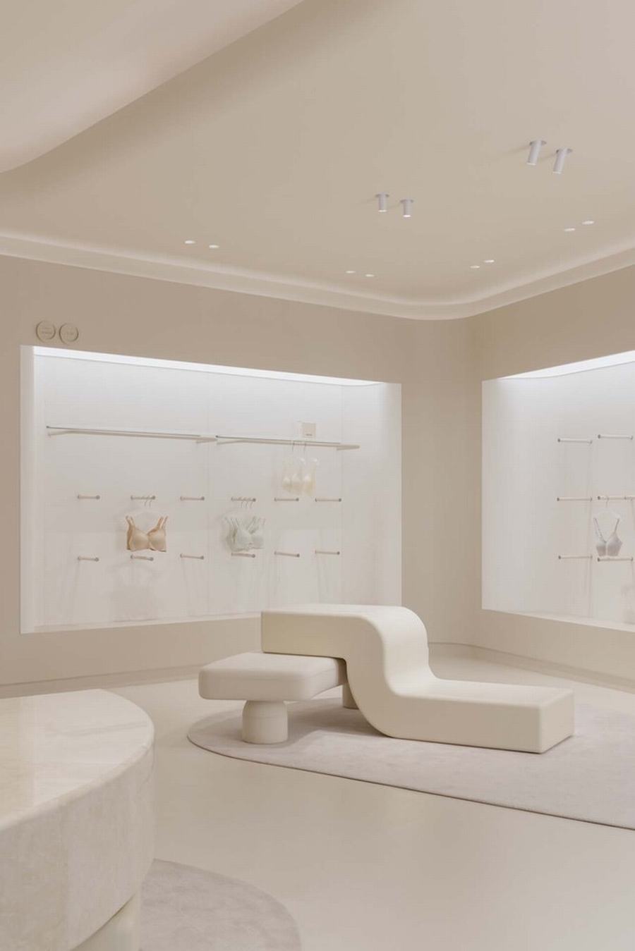 女性内衣品牌Ubras最新概念店设计 - 米尚丽零售设计网 MISUNLY- 美好品牌店铺空间发现者-8