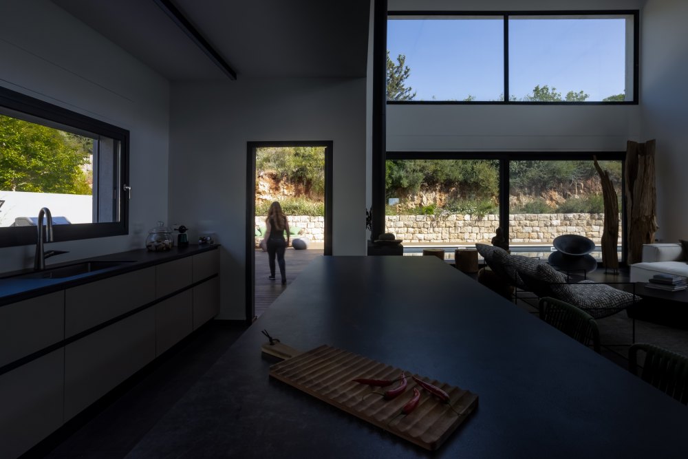 以色列 Kfar Vradim 住宅丨SaaB Architects-43