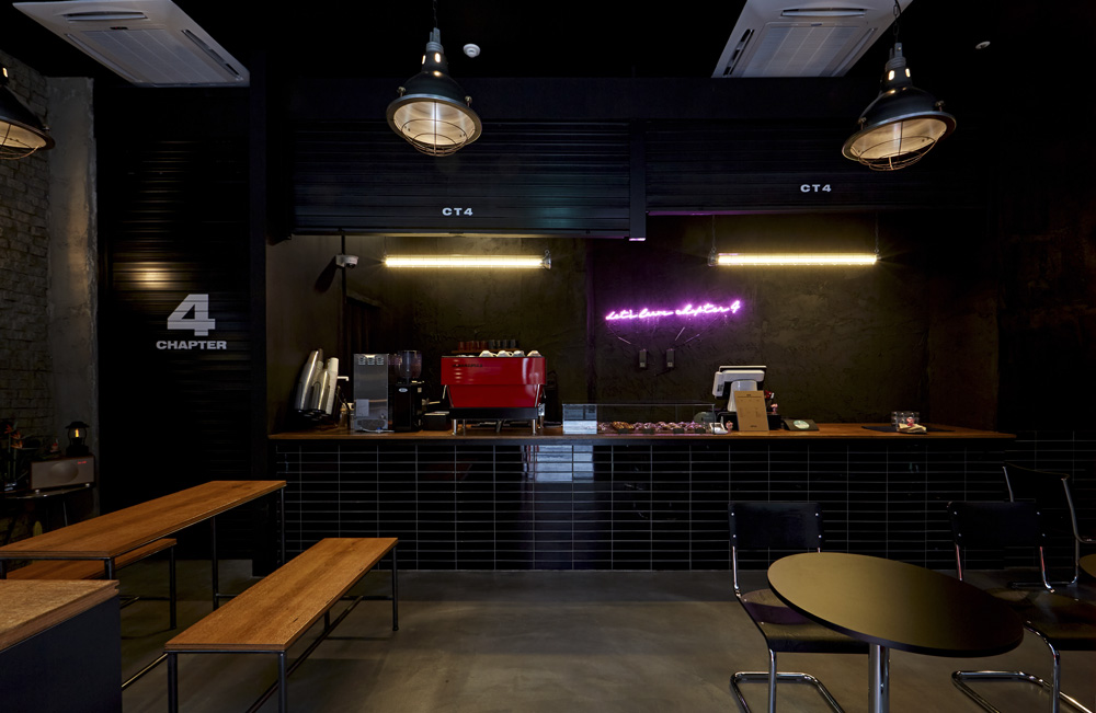 13 坪首尔咖啡厅，黑调工业风的设计魅力-6