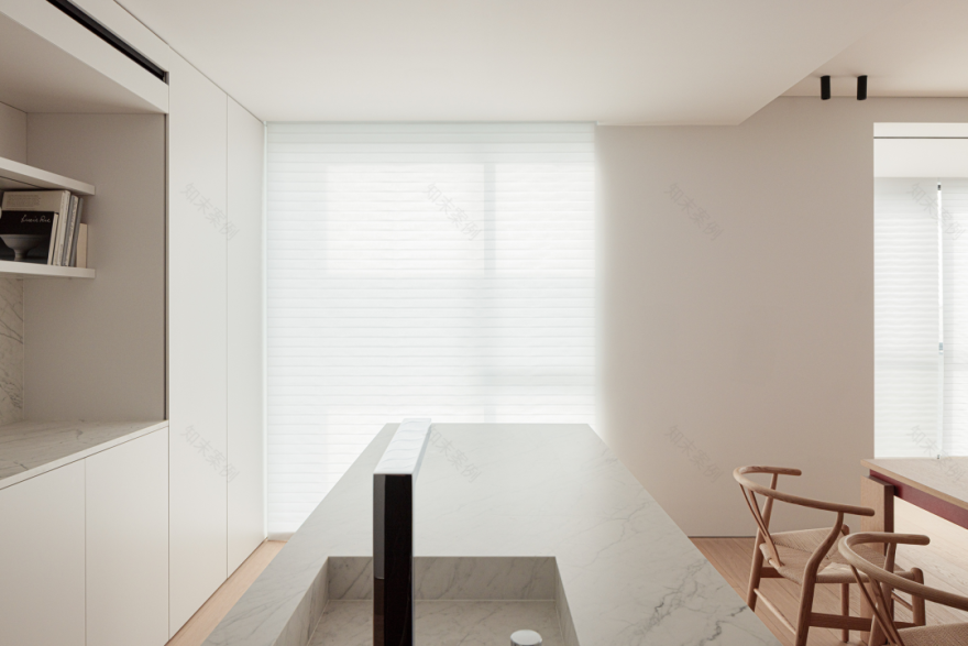 顶层复式,生活的归序丨中国郑州丨MOOI TIMELESS建筑室内设计事务所-2