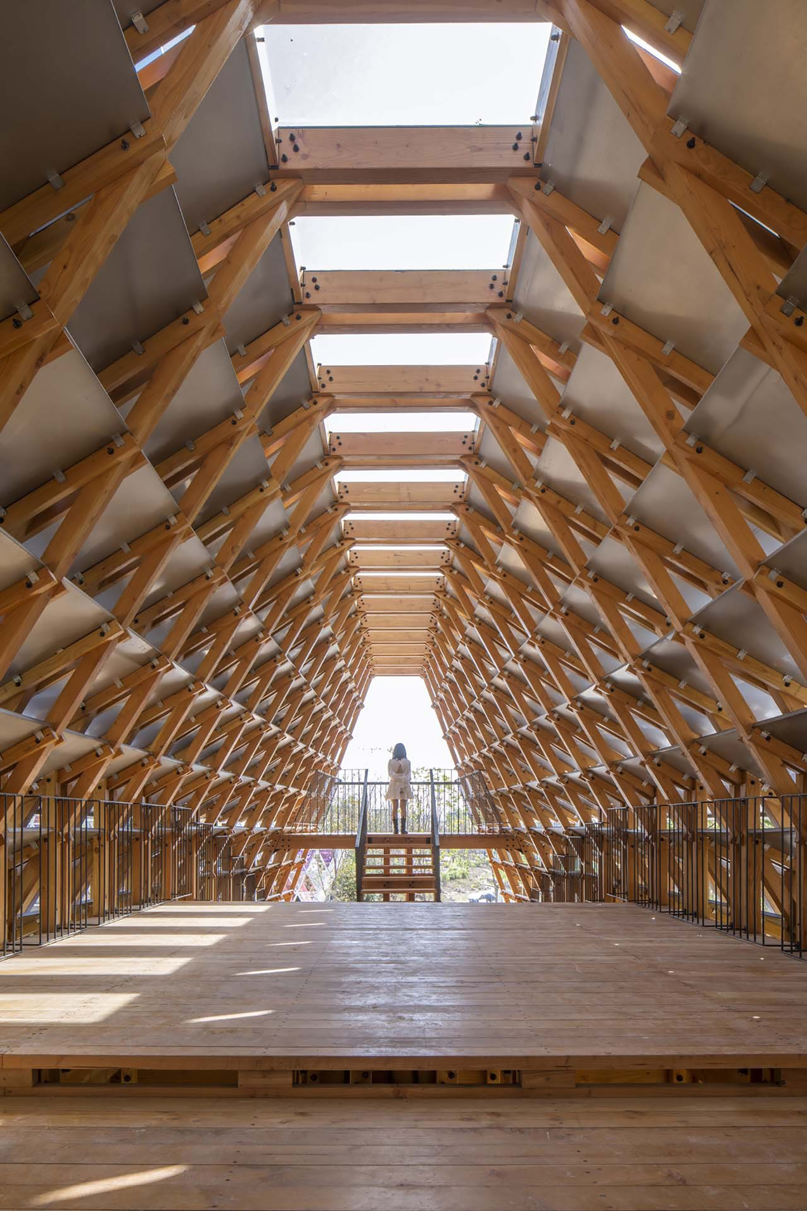 LUO studio设计的江门木质拱桥丨中国江门丨LUO studio（由罗宇杰创办）-10