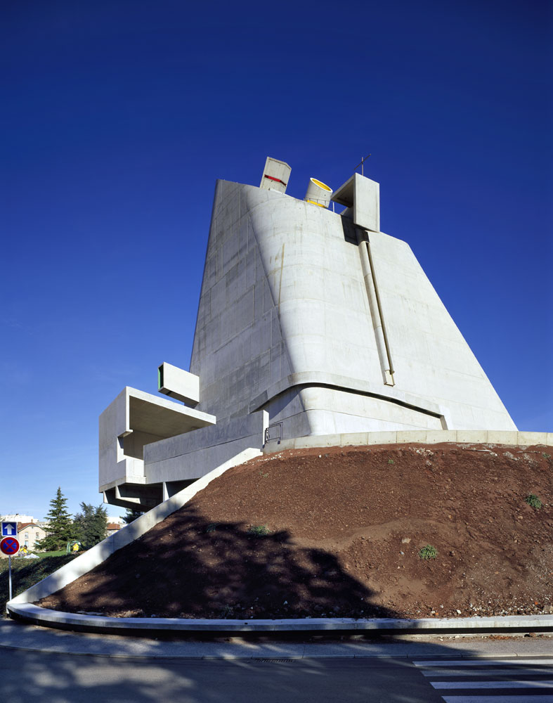 菲尔米尼教堂丨法国丨勒·柯布西耶-10