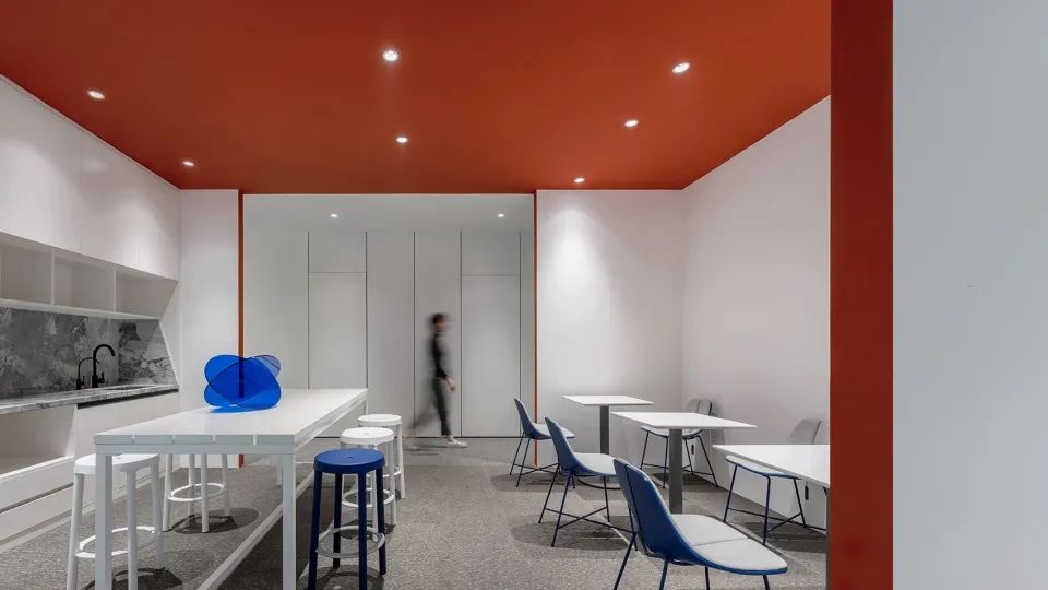 深圳国际物流公司总部办公设计丨中国深圳丨深圳向限建筑建筑设计有限公司-6