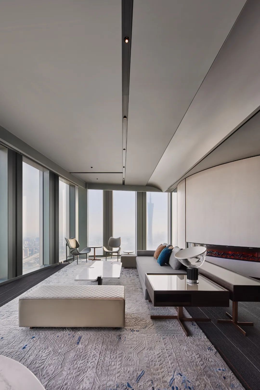 广州东塔 55 层基金总部丨中国广州-22