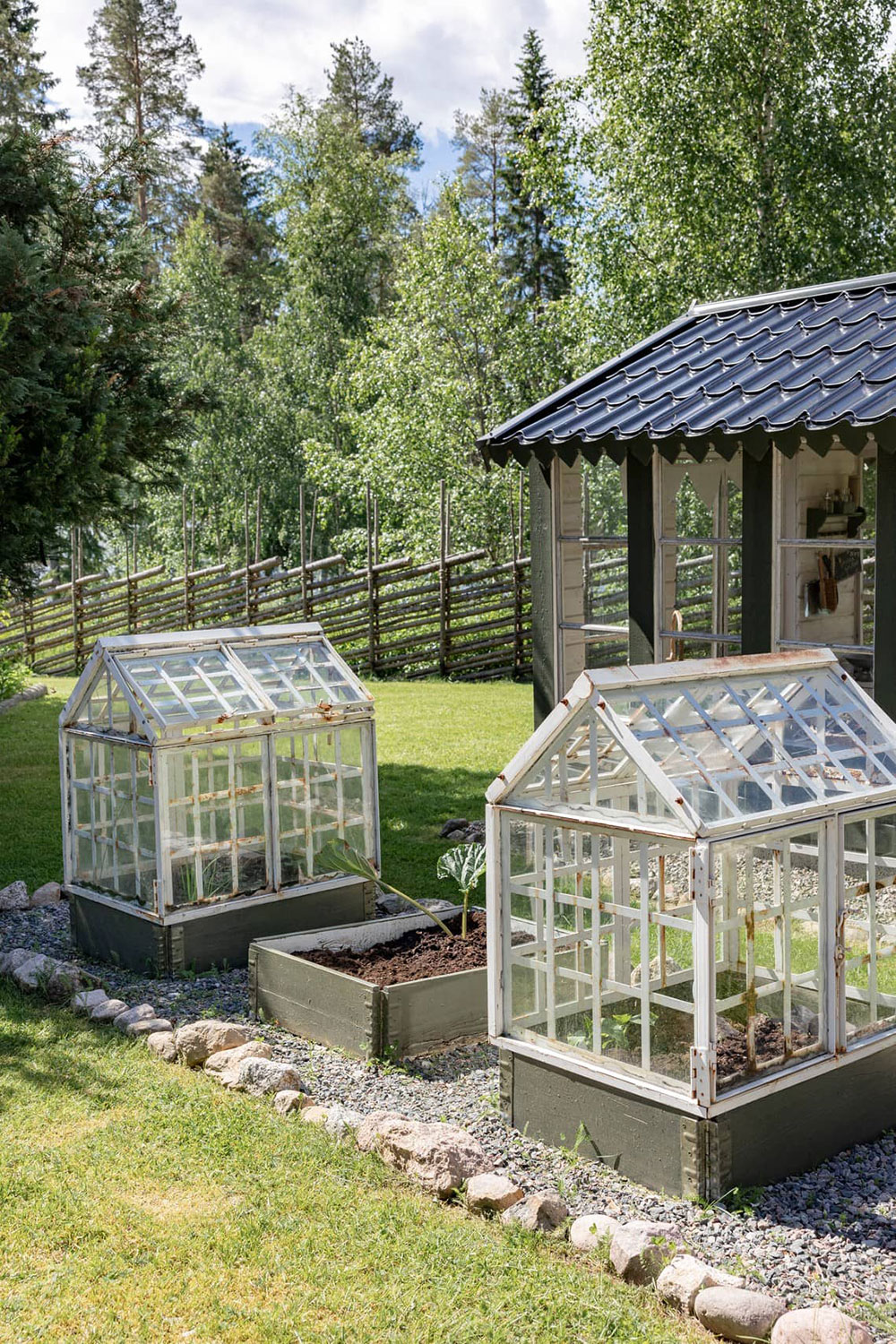 瑞典农场的温馨儿童小屋-10