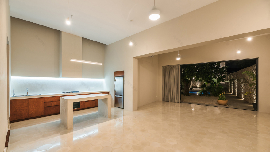 墨西哥 50 年代住宅的现代翻新-69