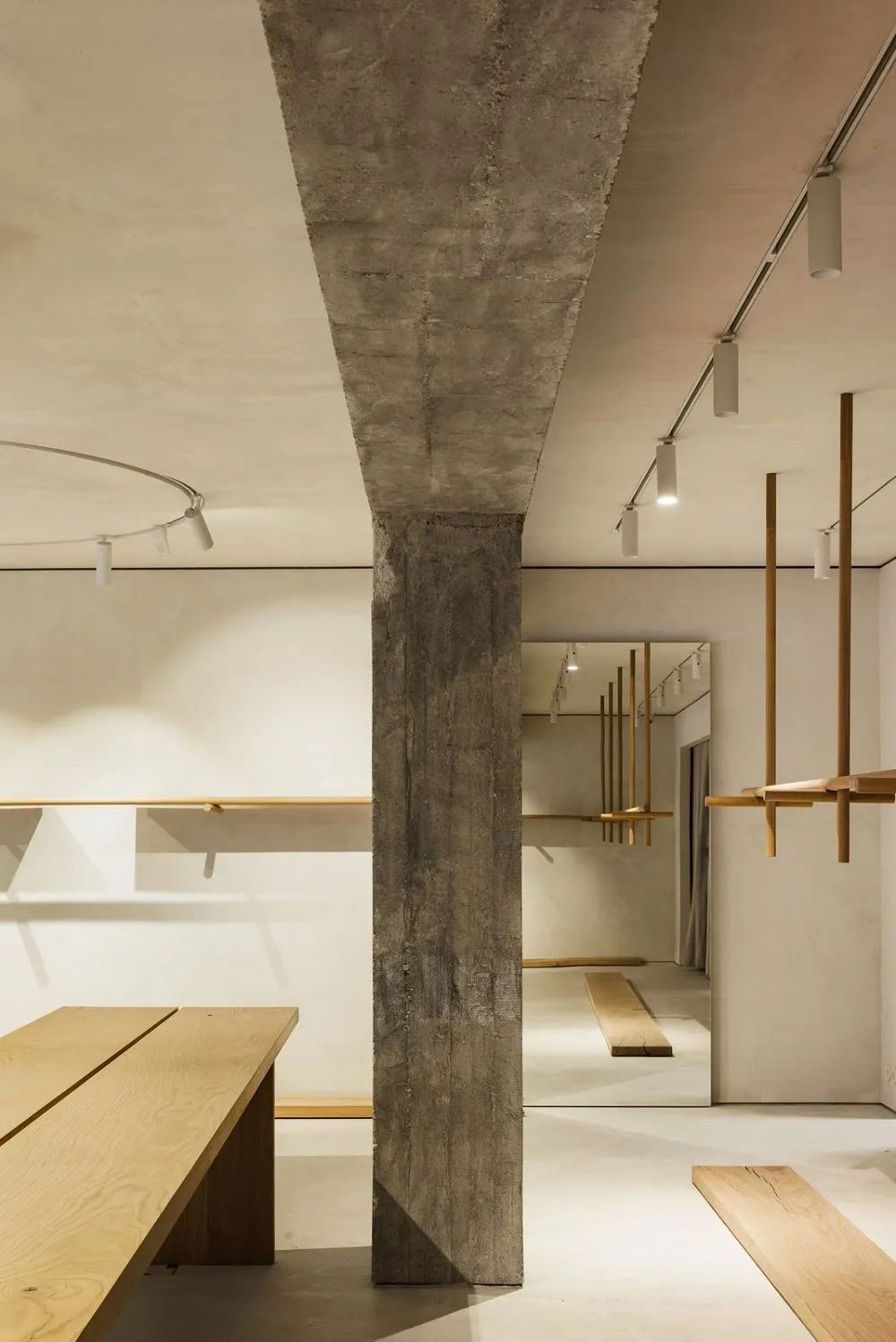 维也纳 NEHERA 女装空间设计丨奥地利维也纳丨Jan Nehera-13