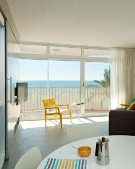 海滨公寓翻新（塔拉戈纳）丨西班牙塔拉戈纳丨vilablanch（巴塞罗那室内建筑工作室）