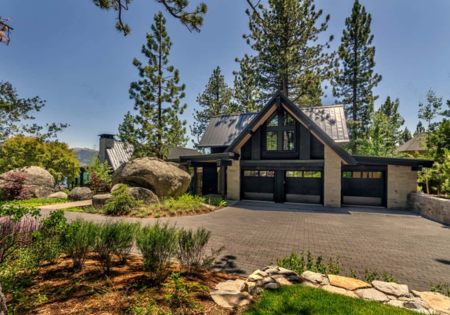 An extraordinary lakefront mountain house with idyllic views of Lake Tahoe-41
