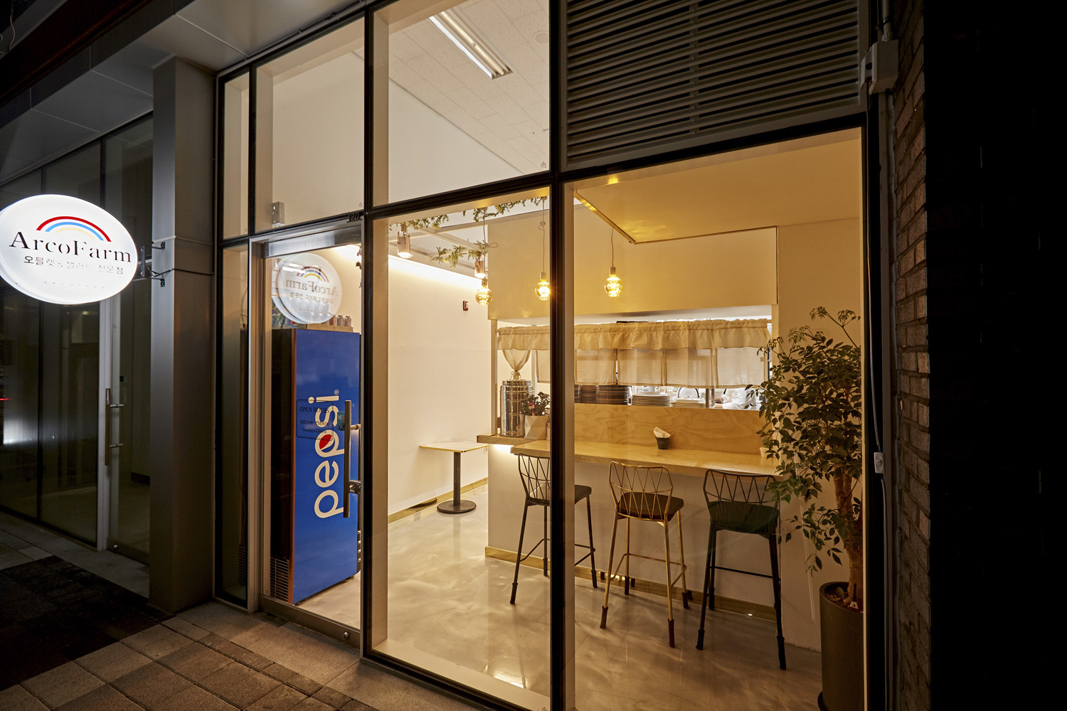 首尔 14 坪休闲餐厅，打造雅致氛围-14