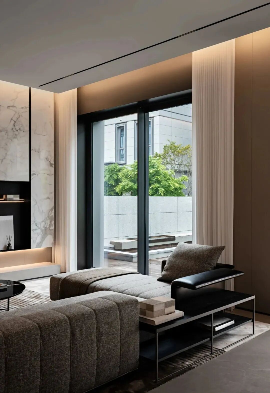 宁波420㎡豪宅，95后小夫妻的简奢品位！-24