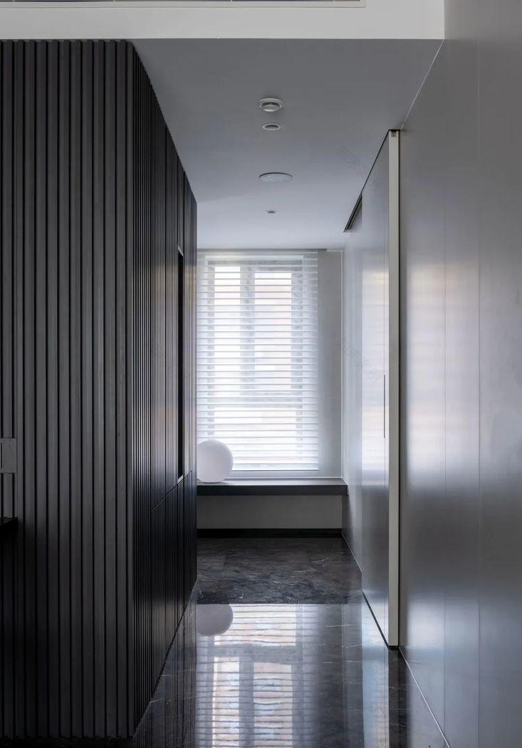 乌托邦式的潮玩收藏空间-28