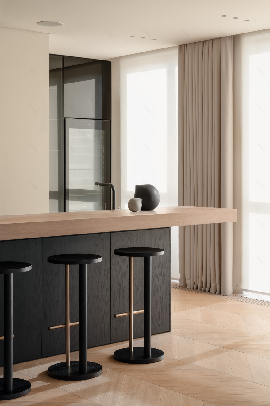 债券;纽带;联系;黏合剂;键;契约;保释金;铐链丨乌克兰基辅丨Bogdanova Bureau-17