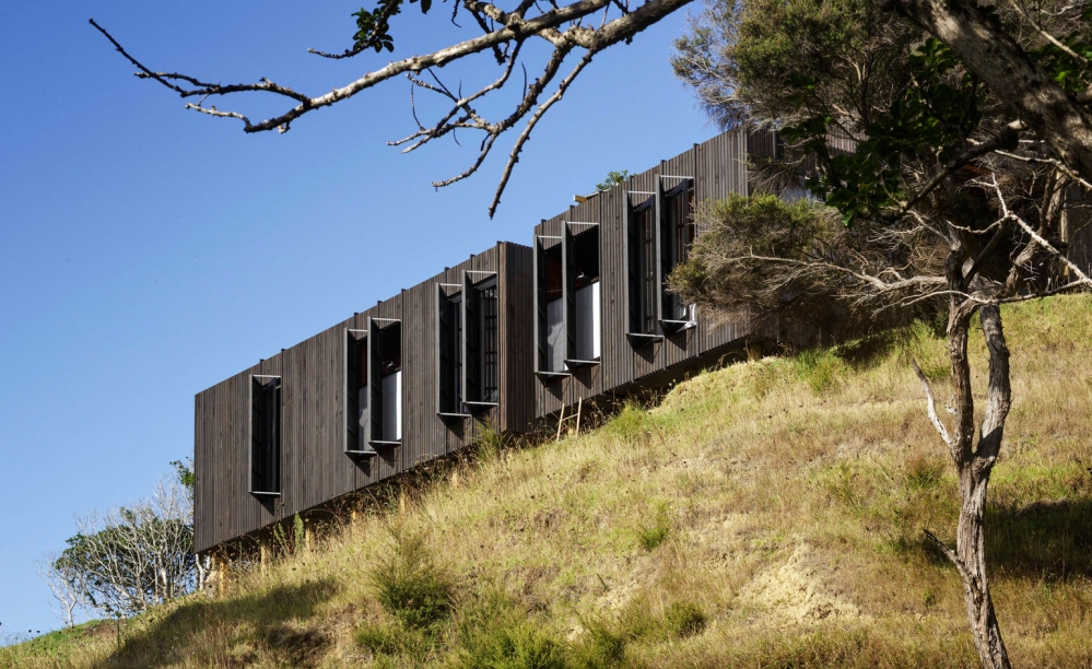 豪华别墅 现代风格[别墅] Herbst Architects' sensitive retreat invites New Zealand's great outdoors inside-6