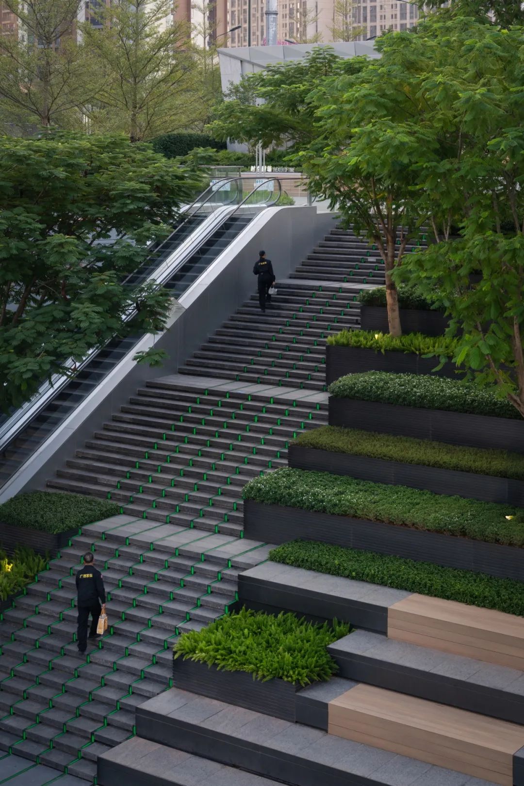 南宁 轨道·未来方舟丨中国南宁丨上海澜道佑澜环境设计有限公司-45