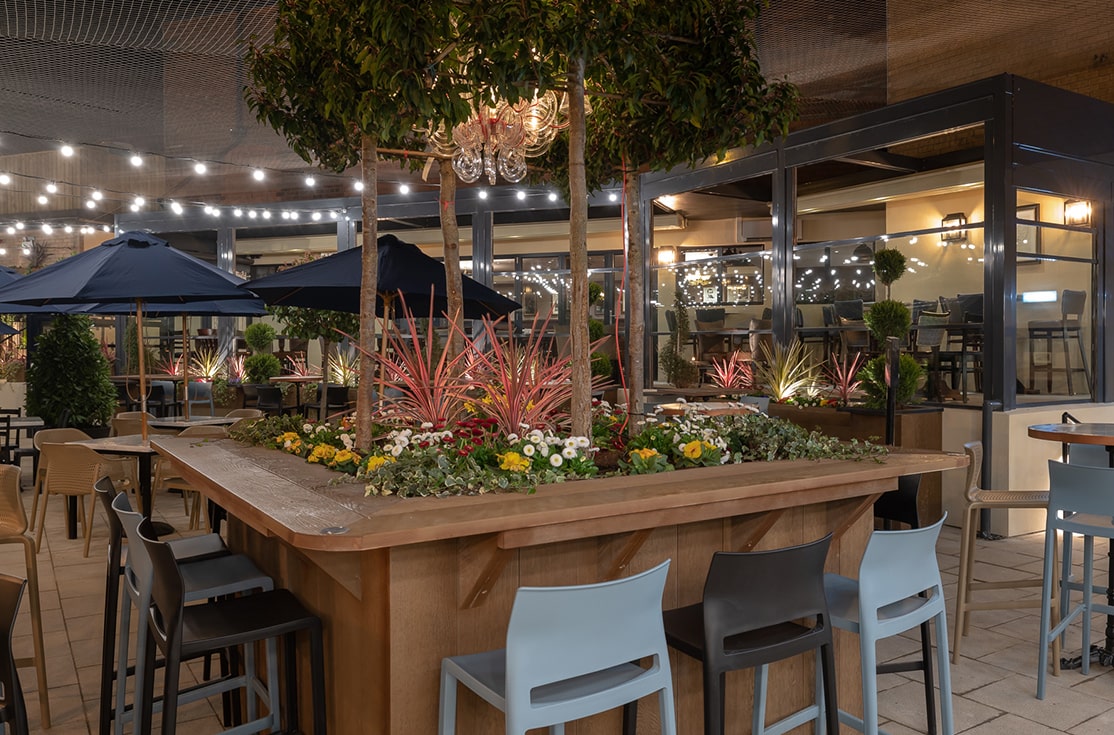 The Ash Tree啤酒花园及酒吧室内翻新项目-9