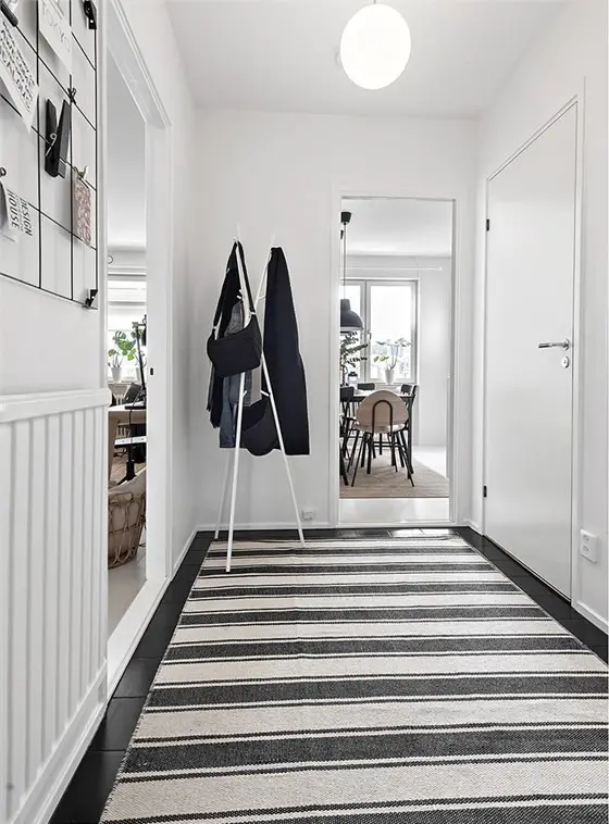 小空间大变身 | 瑞典清新风格公寓的装饰秘密-12