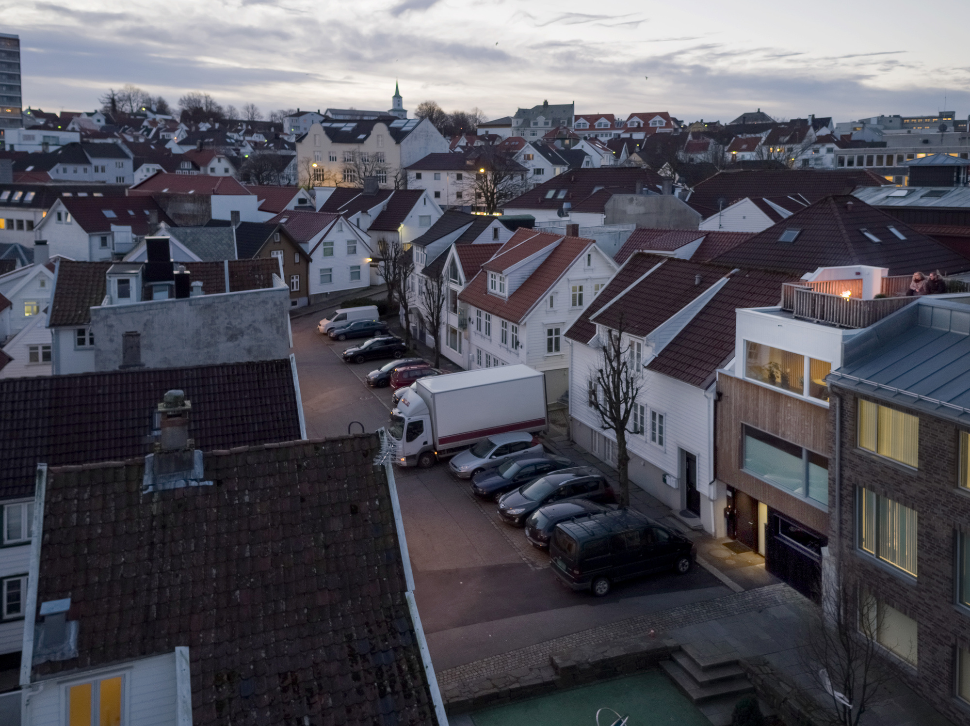 挪威海滨小镇的木质生活 | ABC Street House-15