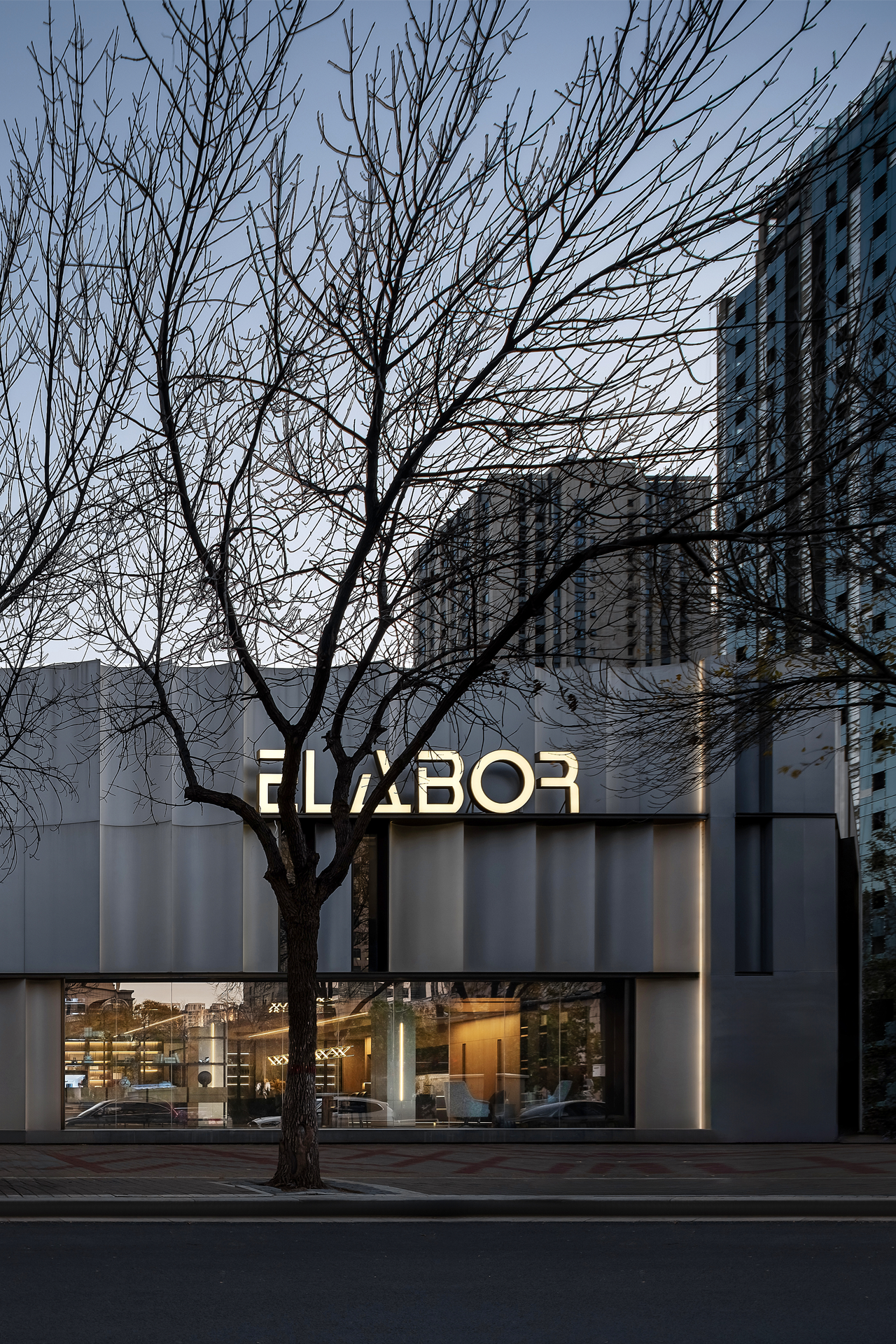 郑州ELABOR意利宝品牌展厅灯光设计丨中国郑州丨北京奈特思灯光设计有限公司,U TIME有时设计-9