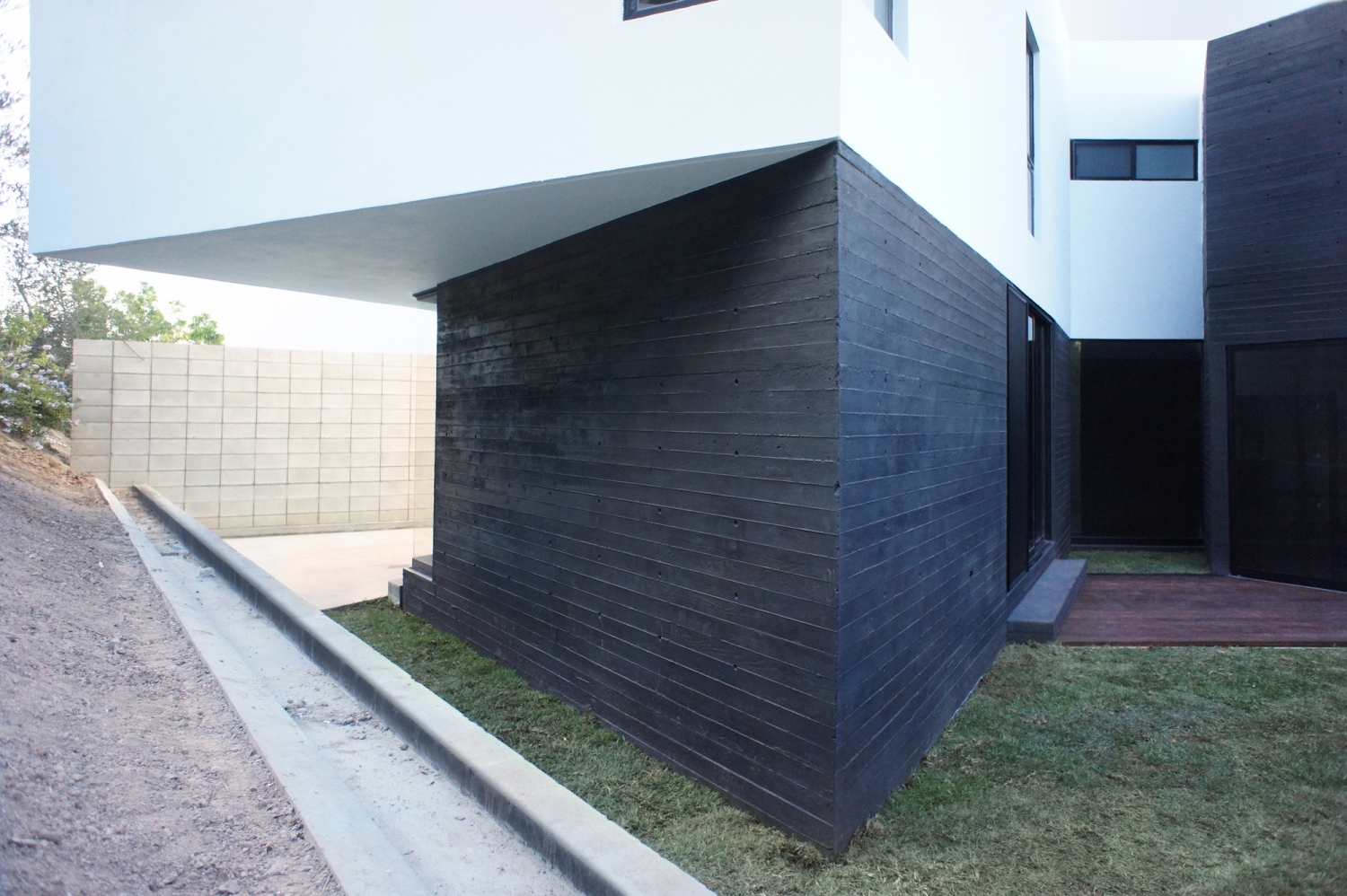 墨西哥 HDJ75 别墅 | 自然光与通风的室外空间设计-23