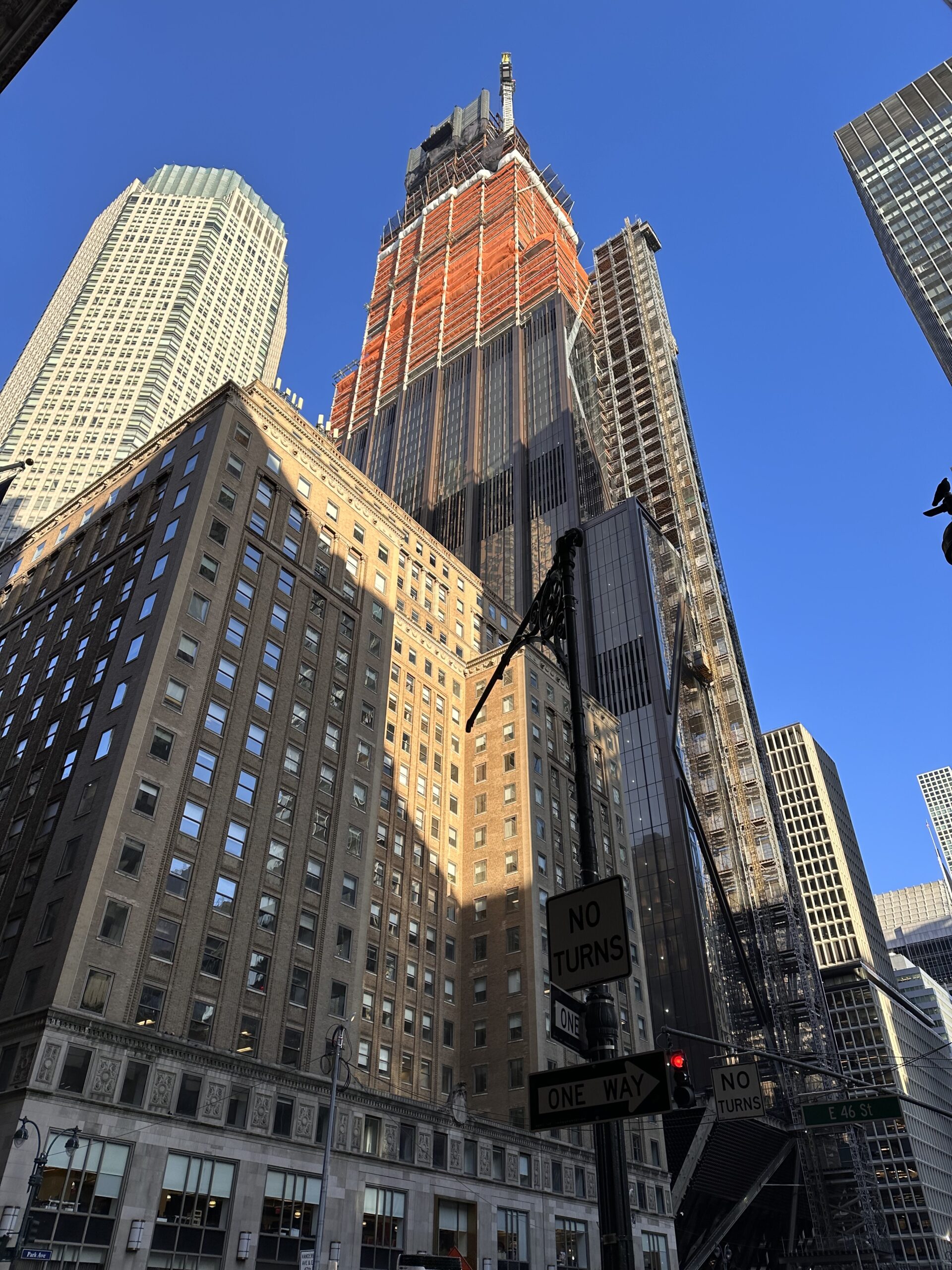 JPMorgan Chase's Supertall Nears its Pinnacle at 270 Park Avenue in Midtown East, Manhattan - New York YIMBY-9