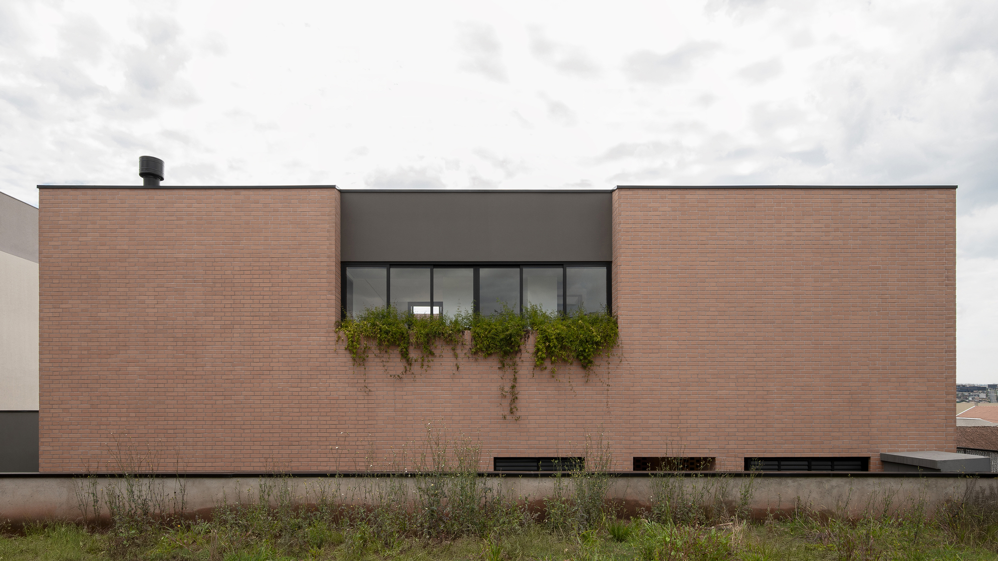 托朗住宅丨巴西丨Luana Barichello,Nommo Arquitetos-31