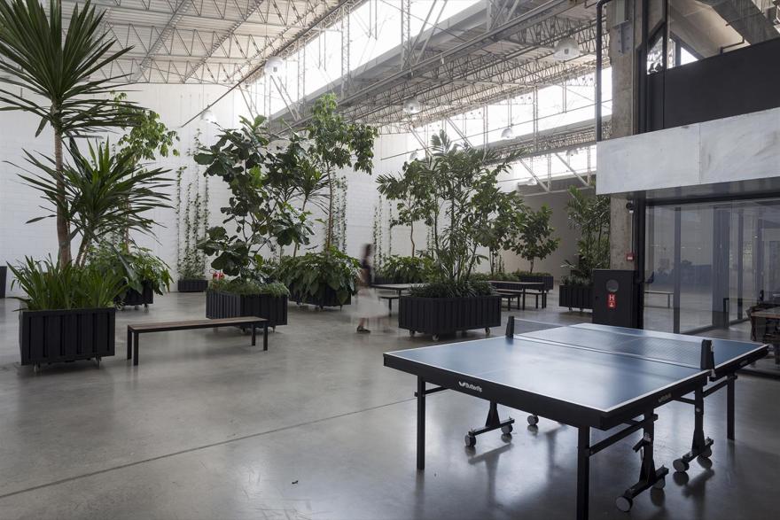 巴西 Paranoid 广告公司办公室-5