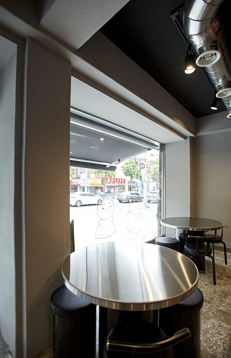 13 坪简约风猪舍改造，诠释青春气息-10