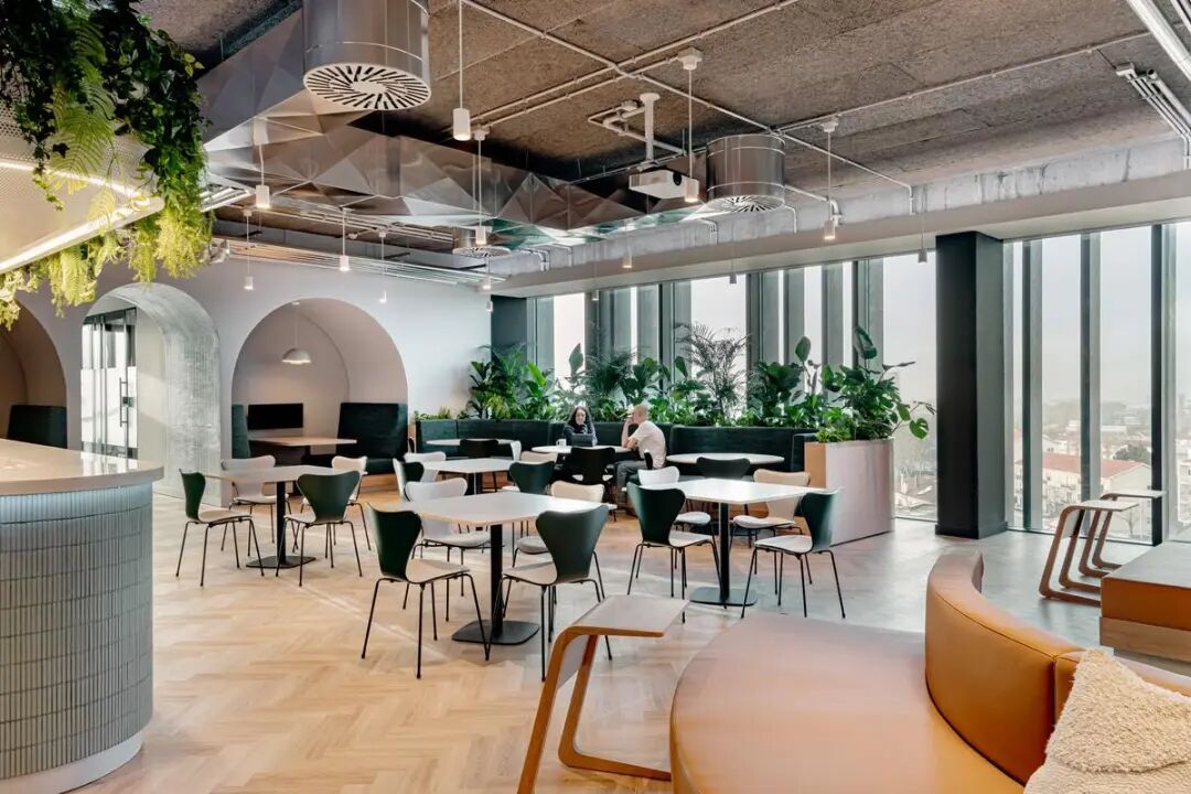 Sage波尔图办公室丨葡萄牙波尔图丨studioMADD-6