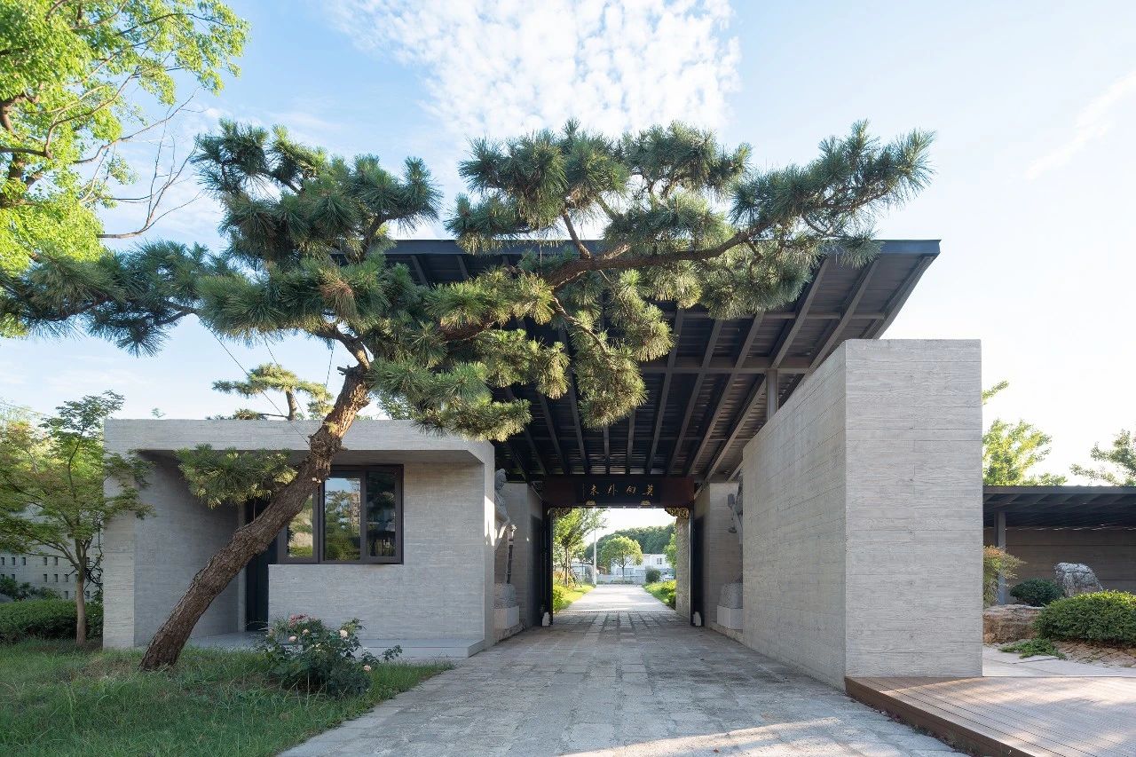 上海浦东国庆寺丨中国上海丨深圳墨泰建筑设计与咨询有限公司-11