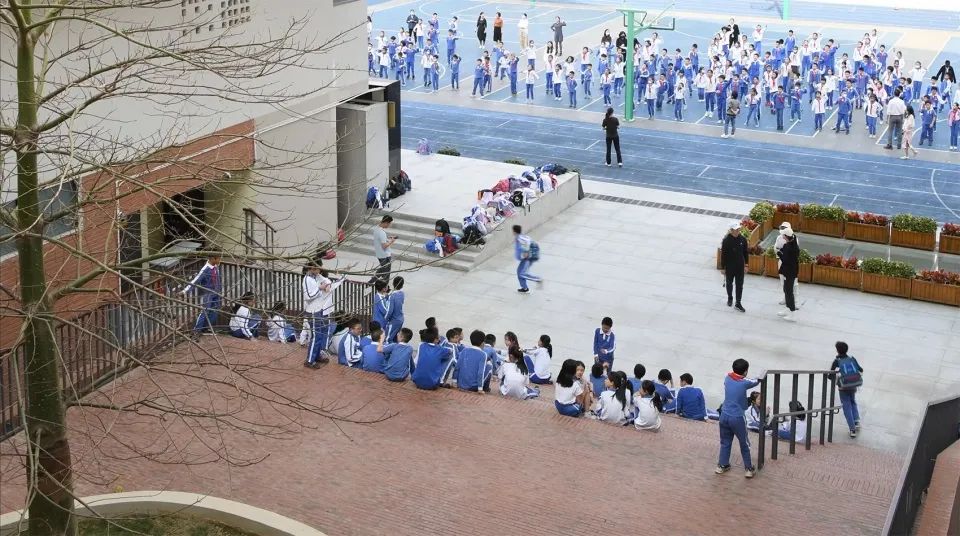 新作｜深圳石厦小学：都市合院校园-92