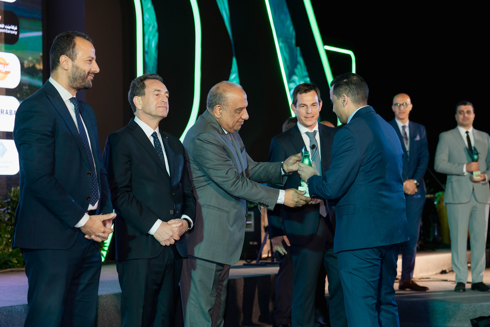 Schneider Electric EEC 2025-52