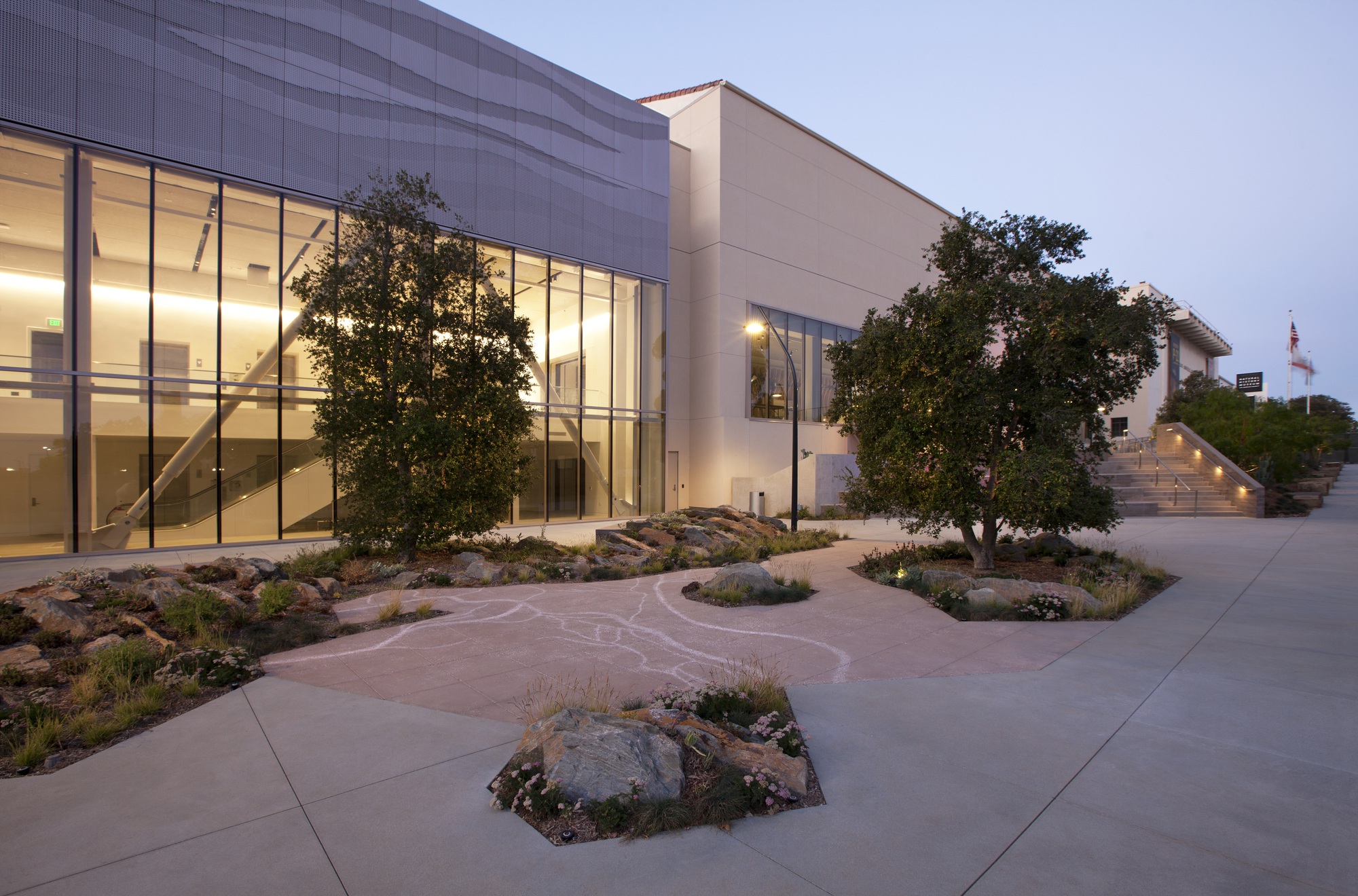 NHM Commons Museum Wing and Community Hub / Frederick Fisher and Partners-21