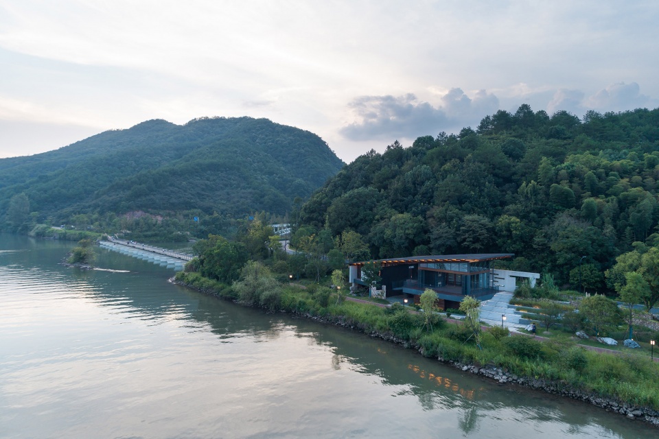 绪塘人家驿站 | 轻、亲、静、净,融入自然的建筑设计-6