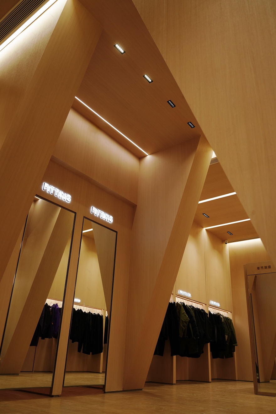 着而乐趣 JOE WITH LOL 服装集合买手店丨中国成都丨RED P 红纸设计工作室-19