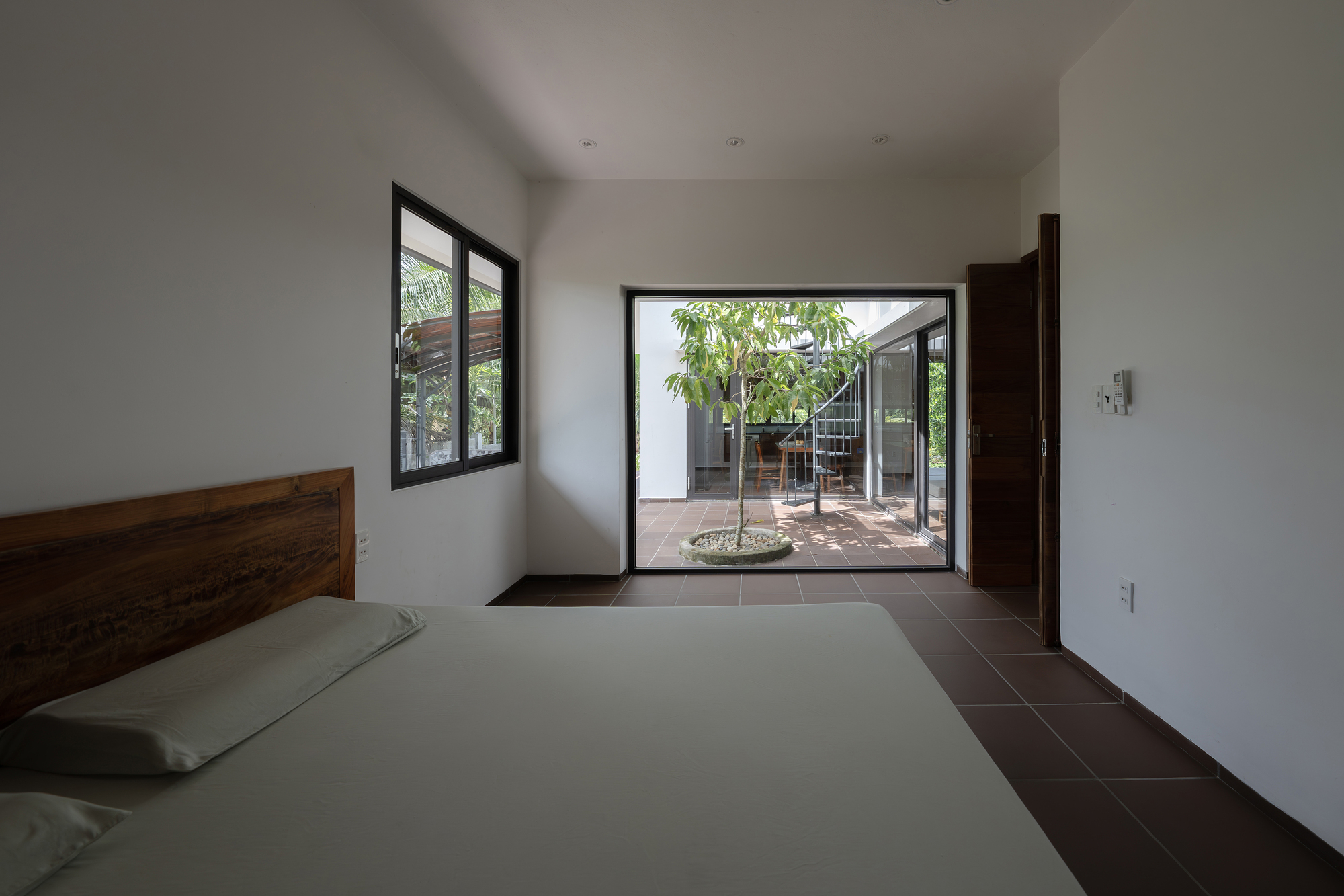 Phu Quoc House / NH Village Architects-17