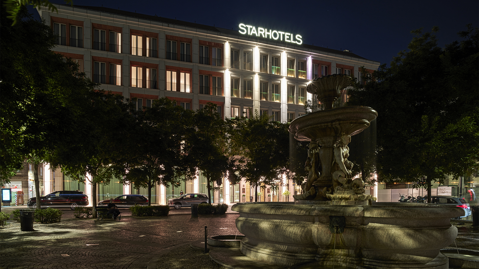 斯塔霍特尔斯罗莎格兰德联合酒店（注：这里将Arassociati按一般联合、关联含义处理，Starhotels推测为酒店品牌名，Rosa Grand可理解为酒店具体名称部分，实际可能需结合更多背景确定更精准译法） 丨意大利米兰-20