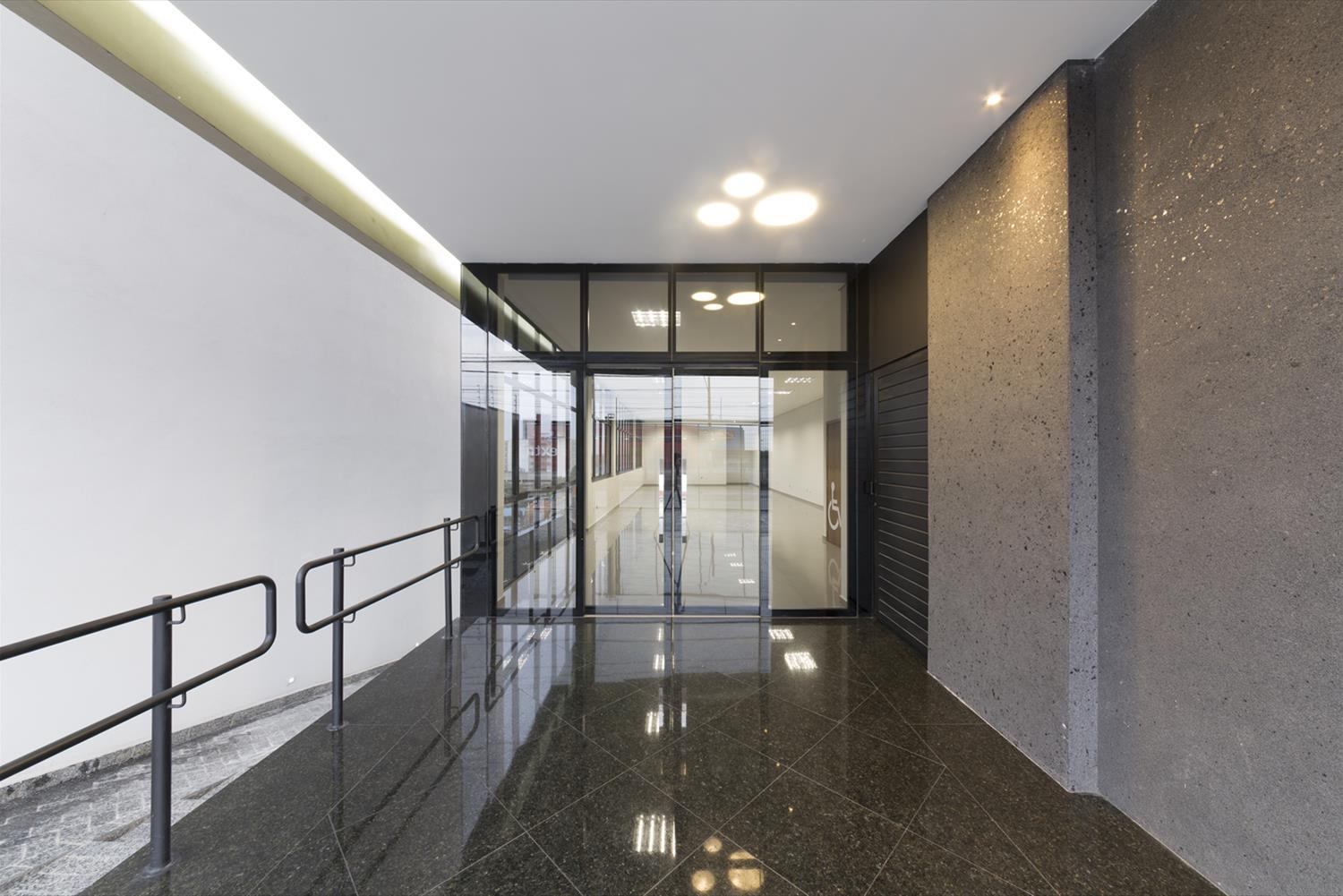 圣米格尔商业中心-6