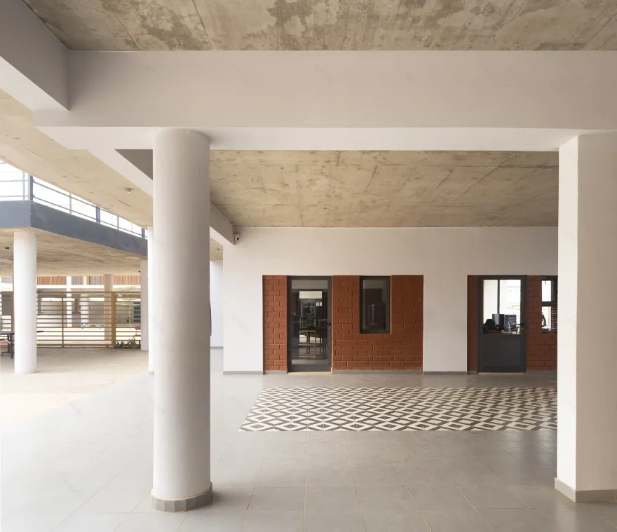 CITE SCOLAIRE INTERNATIONALE – CAMPUS NGOR-13